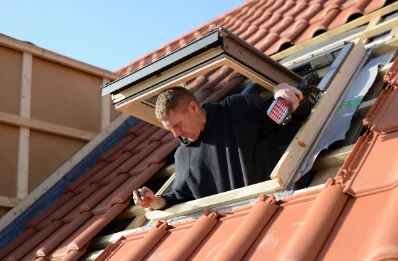 Pose de fenêtres de toit Velux à Vaumort